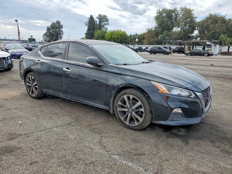 2019 Nissan Altima მანქანა იყიდება აუქციონზე, vin: 1N4BL4BV9KN313995, აუქციონის ნომერი: 85607175