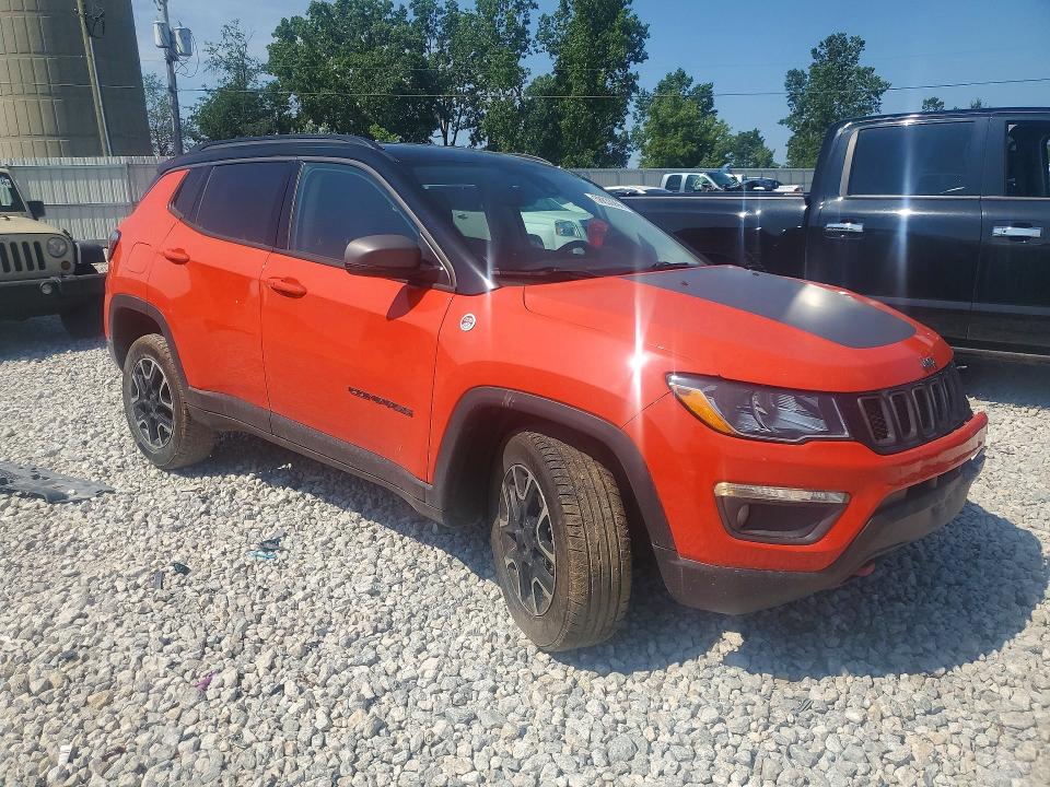 58830996 :رقم المزاد ، 3C4NJDDB0MT545260 vin ، 2021 Jeep Compass مزاد بيع