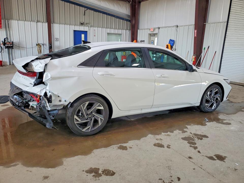 2026 Hyundai Elantra მანქანა იყიდება აუქციონზე, vin: KMHLP4DG0TU172576, აუქციონის ნომერი: 62446606