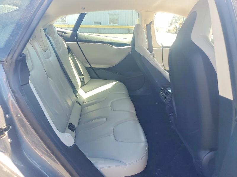61051146 :رقم المزاد ، 5YJSA1H16EFP37446 vin ، 2014 Tesla Model S مزاد بيع