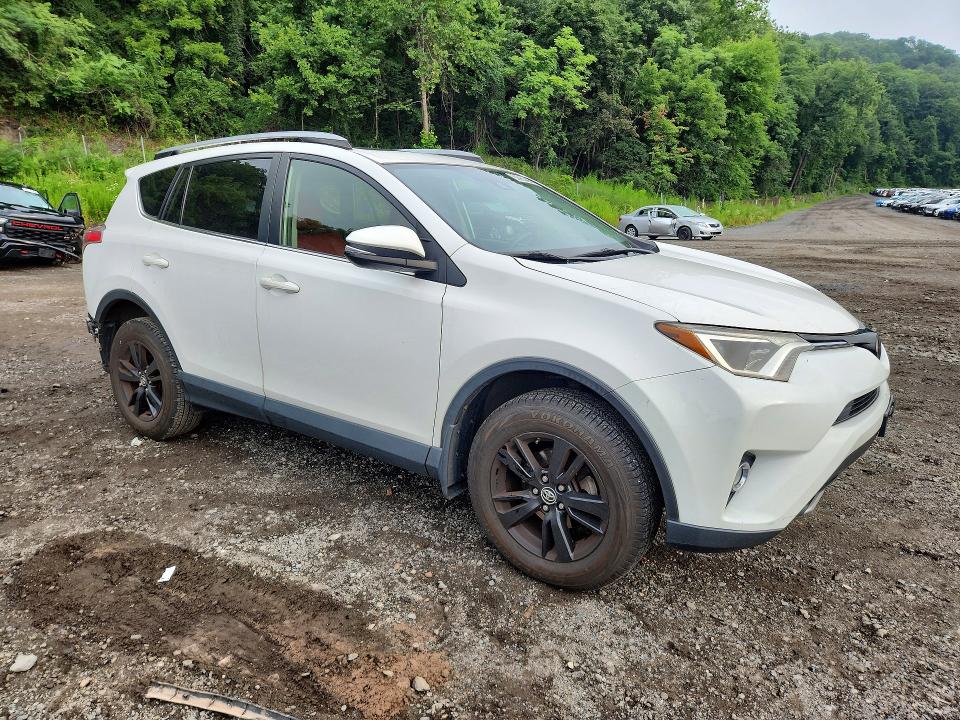 2018 Toyota Rav4 მანქანა იყიდება აუქციონზე, vin: JTMRFREV2JJ231444, აუქციონის ნომერი: 62963496