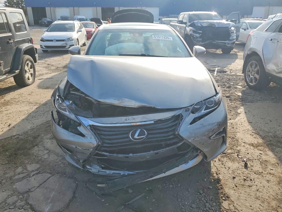 Продажа на аукционе авто 2017 Lexus Es, vin: 58ABK1GG6HU050602, номер лота: 61917426