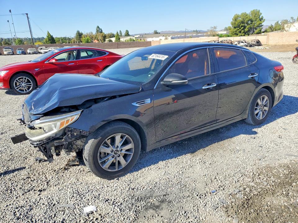 Auction sale of the 2017 Kia Optima, vin: 5XXGT4L32HG133484, lot number: 62164416