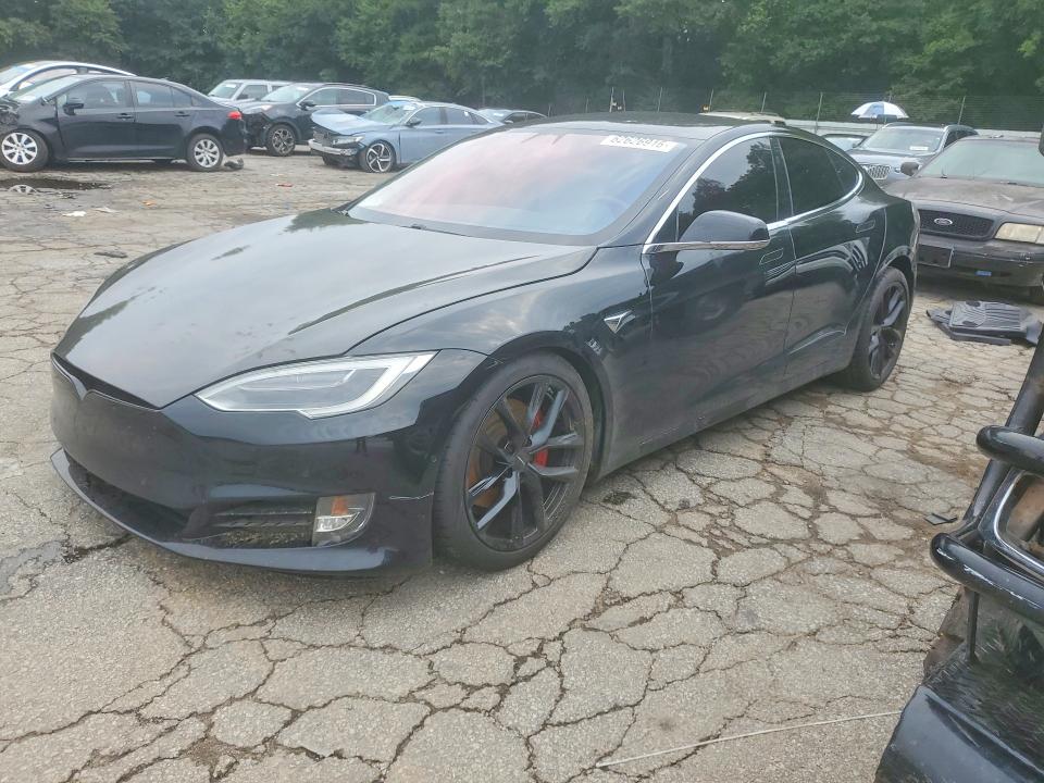 2017 Tesla Model S მანქანა იყიდება აუქციონზე, vin: 5YJSA1E2XHF189680, აუქციონის ნომერი: 62626916