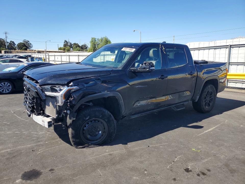 59911666 :رقم المزاد ، 5TFWA5DB8SX299859 vin ، 2025 Toyota Tundra مزاد بيع