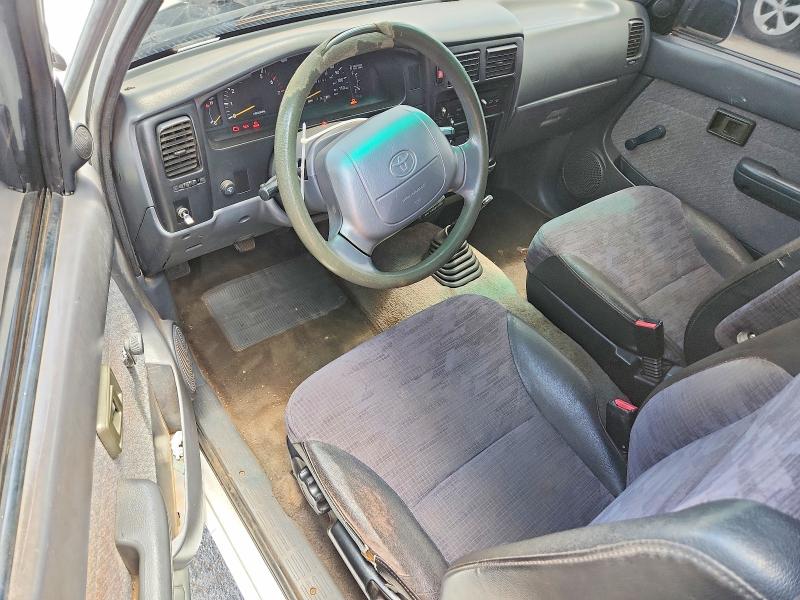 63604656 :رقم المزاد ، 4TAVL52NXTZ124324 vin ، 1996 Toyota Tacoma مزاد بيع