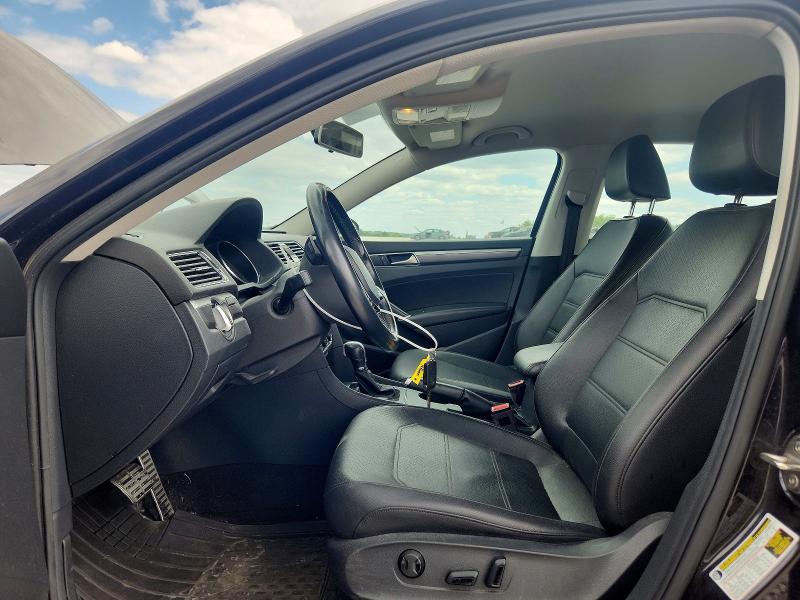 62127826 :رقم المزاد ، 1VWAA7A39JC032087 vin ، 2018 Volkswagen Passat مزاد بيع