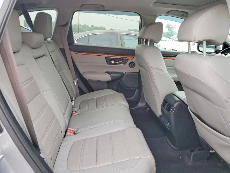 61863066 :رقم المزاد ، 2HKRW2H84HH622546 vin ، 2017 Honda Cr-v مزاد بيع