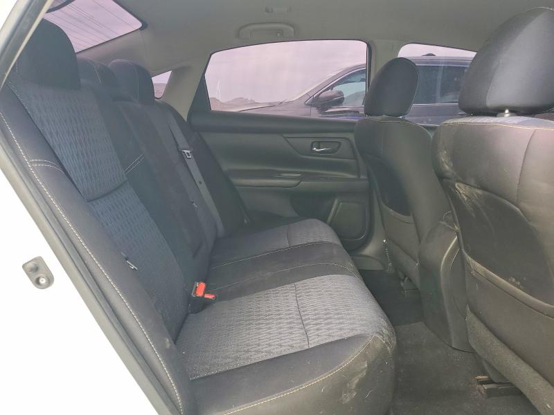 Продажа на аукционе авто 2016 Nissan Altima, vin: 1N4AL3AP4GC140057, номер лота: 61353586