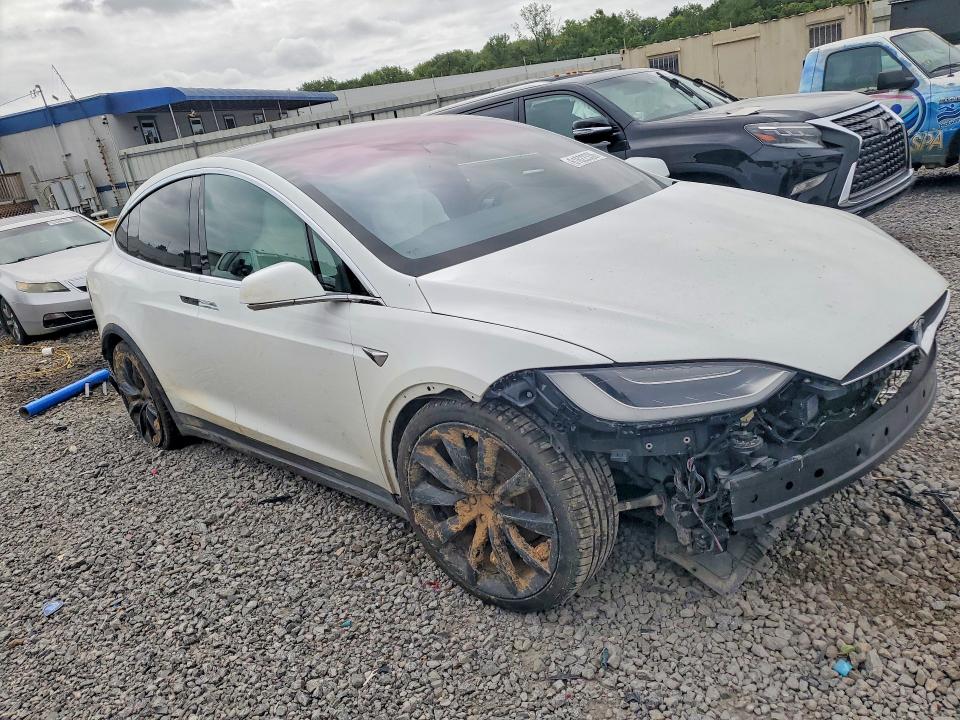 Aukcja sprzedaży 2018 Tesla Model X, vin: 5YJXCDE2XJF124173, numer aukcji: 61622336