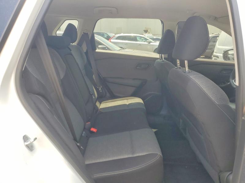 62086316 :رقم المزاد ، 5N1BT3AA1NC705688 vin ، 2022 Nissan Rogue مزاد بيع