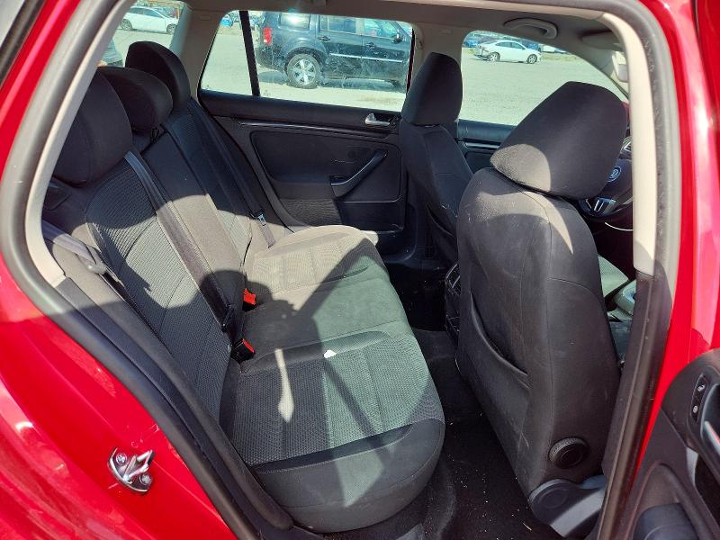 60717506 :رقم المزاد ، 3VWPX7AJ2EM608677 vin ، 2014 Volkswagen Jetta مزاد بيع