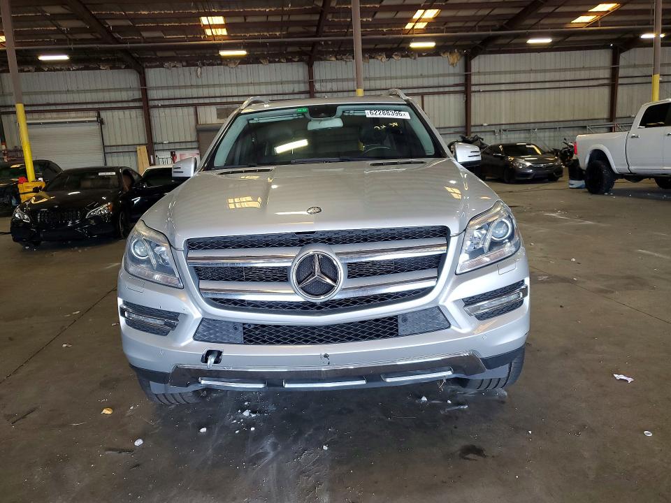 62288396 :رقم المزاد ، 4JGDF6EE2FA451534 vin ، 2015 Mercedes-benz Gl مزاد بيع