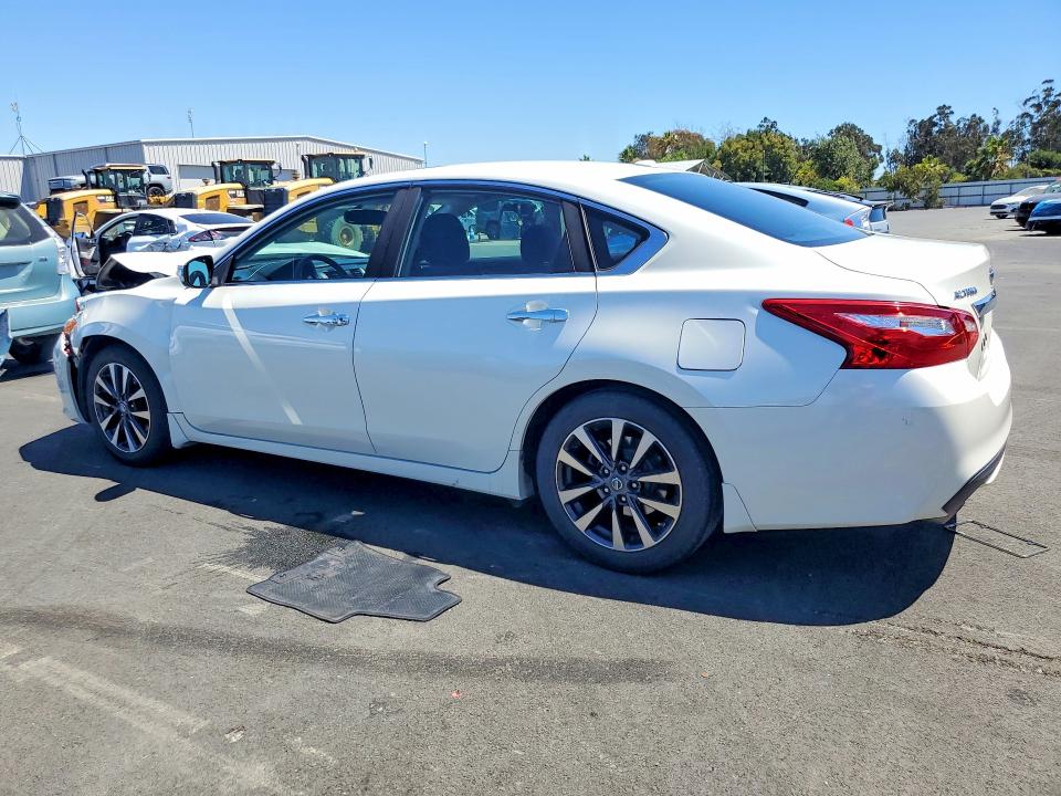 Продажа на аукционе авто 2016 Nissan Altima, vin: 1N4AL3AP7GC133300, номер лота: 61447116