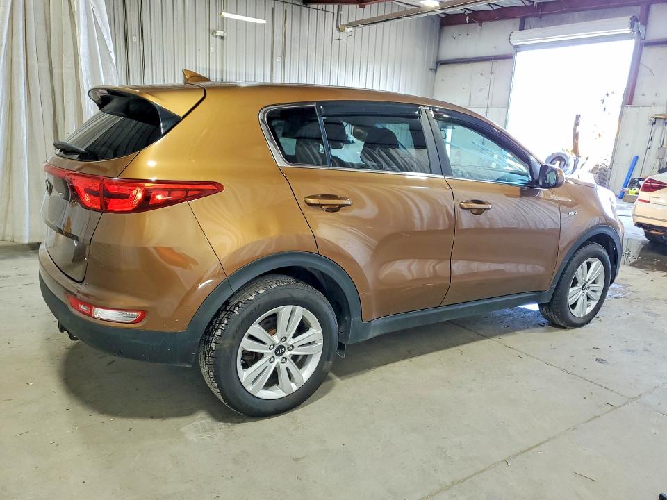 62014696 :رقم المزاد ، KNDPMCAC6J7391922 vin ، 2018 Kia Sportage مزاد بيع