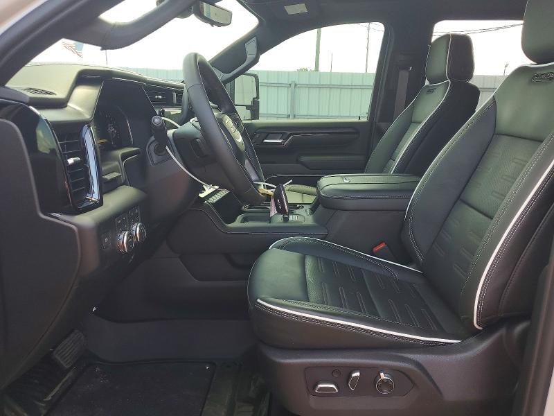 61679926 :رقم المزاد ، 1GT4UZEY7TF210444 vin ، 2026 Gmc Sierra مزاد بيع