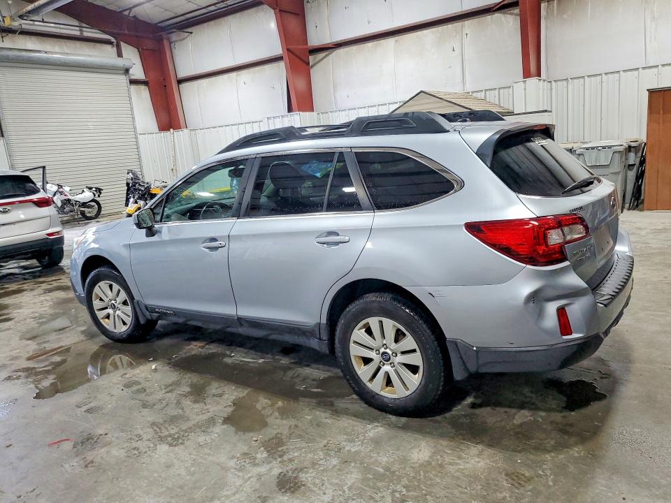 62907816 :رقم المزاد ، 4S4BSADC1F3332206 vin ، 2015 Subaru Outback مزاد بيع