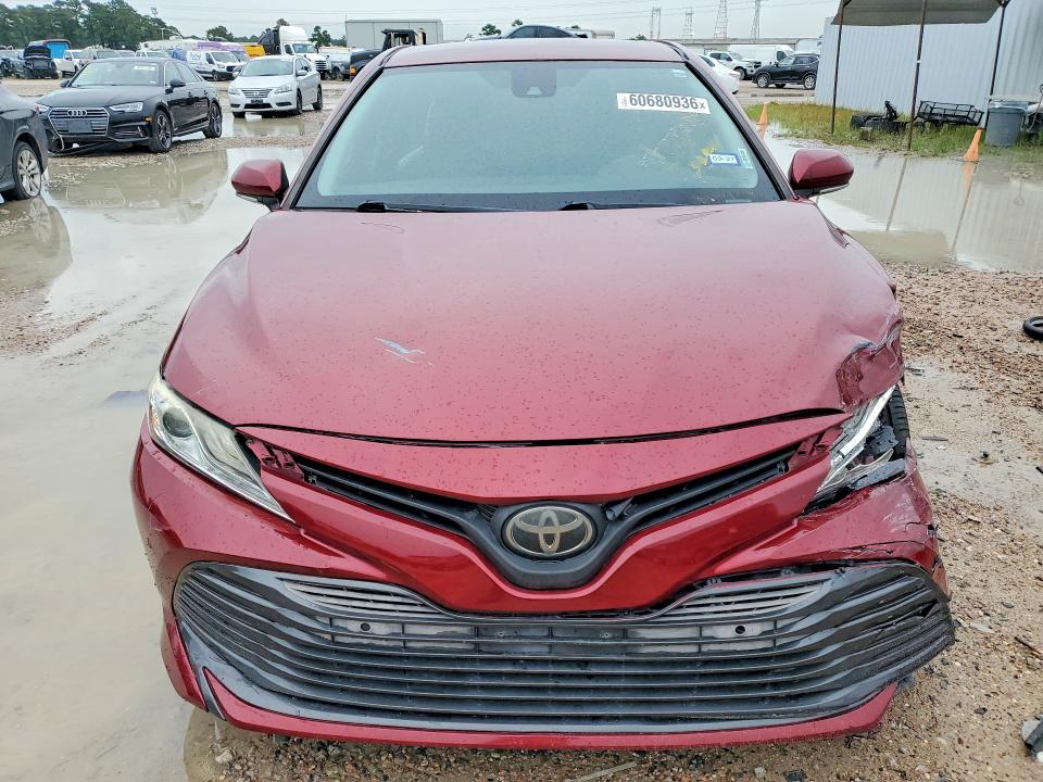 Продажа на аукционе авто 2018 Toyota Camry, vin: 4T1B11HK0JU508167, номер лота: 60680936