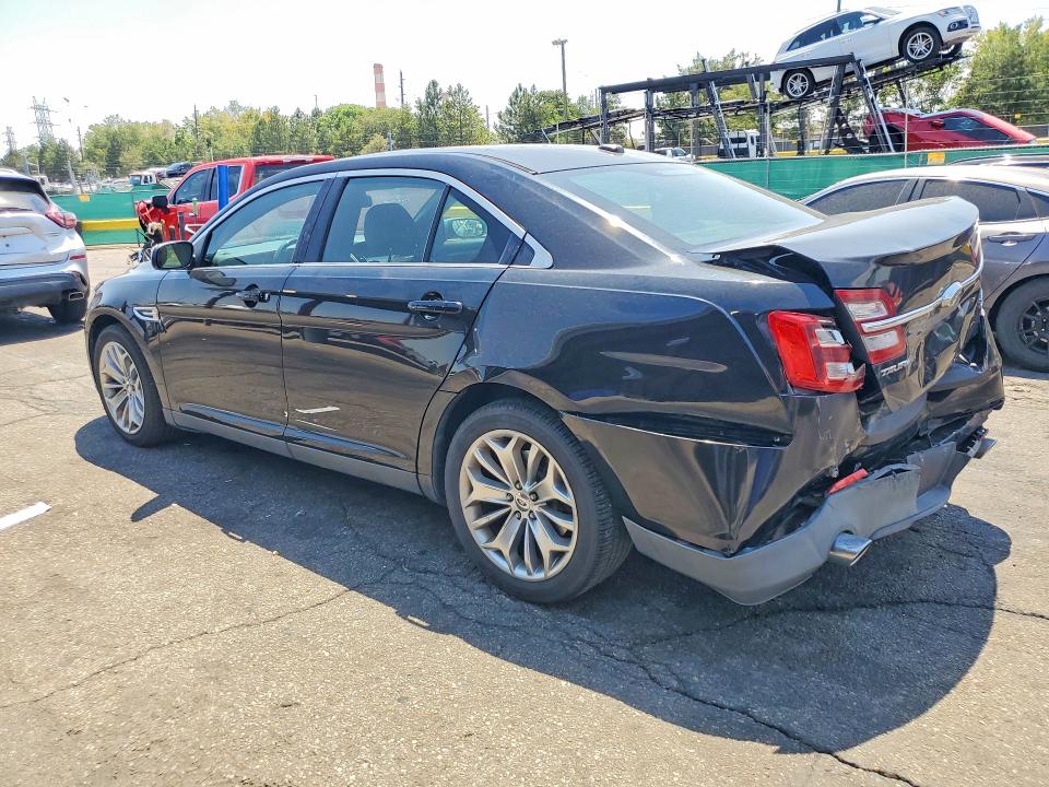 62002476 :رقم المزاد ، 1FAHP2F89DG225897 vin ، 2013 Ford Taurus مزاد بيع