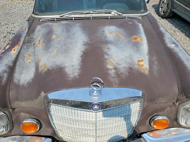 1972 Mercedes-benz 280 Se მანქანა იყიდება აუქციონზე, vin: 10806712008533, აუქციონის ნომერი: 63243476