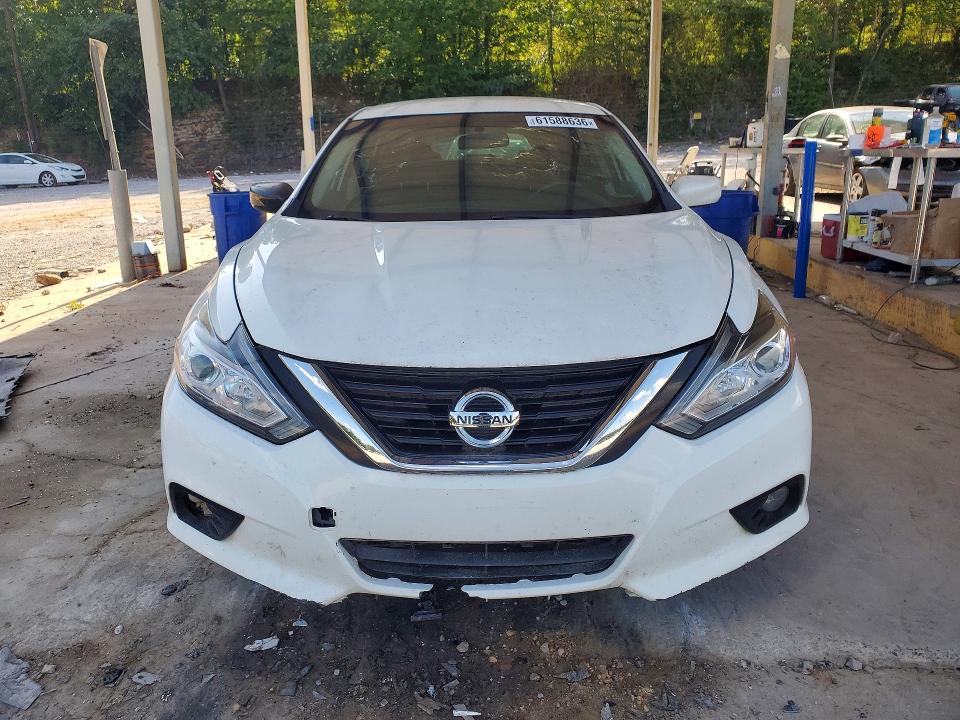 Продажа на аукционе авто 2018 Nissan Altima, vin: 1N4AL3AP1JC266559, номер лота: 61588636