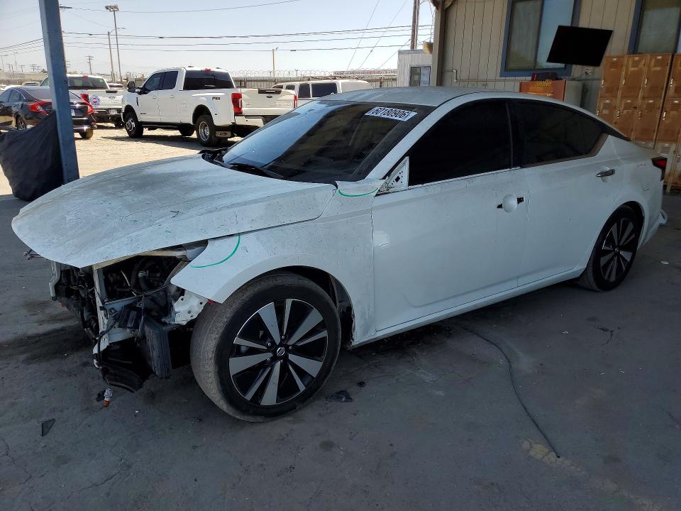 2021 Nissan Altima მანქანა იყიდება აუქციონზე, vin: 1N4BL4DV7MN417028, აუქციონის ნომერი: 60180906