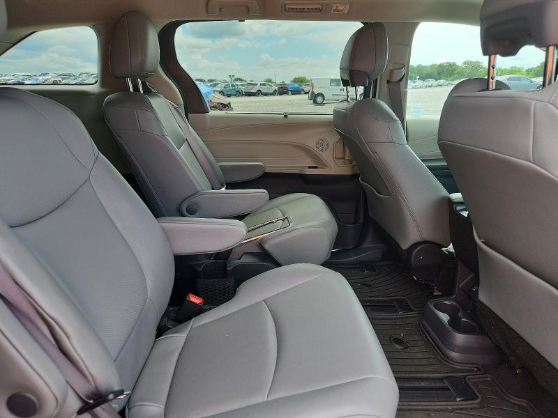 Auction sale of the 2024 Toyota Sienna, vin: 5TDJSKFC4RS135469, lot number: 61616316