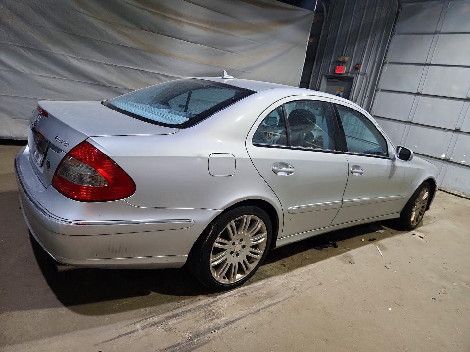 Продажа на аукционе авто 2008 Mercedes-benz E, vin: WDBUF87X58B228852, номер лота: 61375866