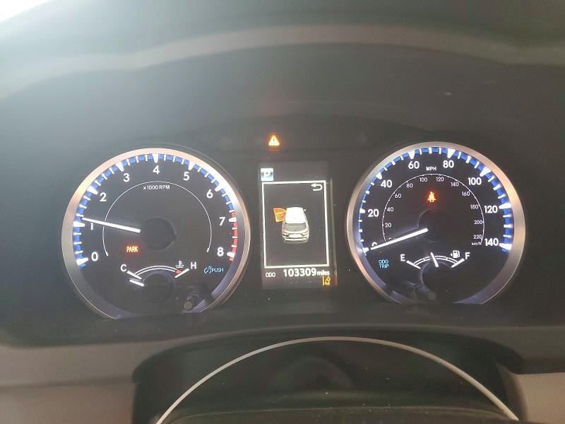 2019 Toyota Highlander მანქანა იყიდება აუქციონზე, vin: 5TDZZRFH0KS349027, აუქციონის ნომერი: 63433016