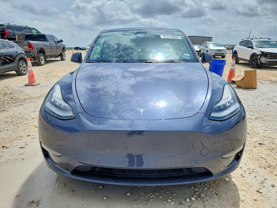 Продаж на аукціоні авто 2021 Tesla Model Y, vin: 5YJYGDEE3MF076670, номер лоту: 61512026