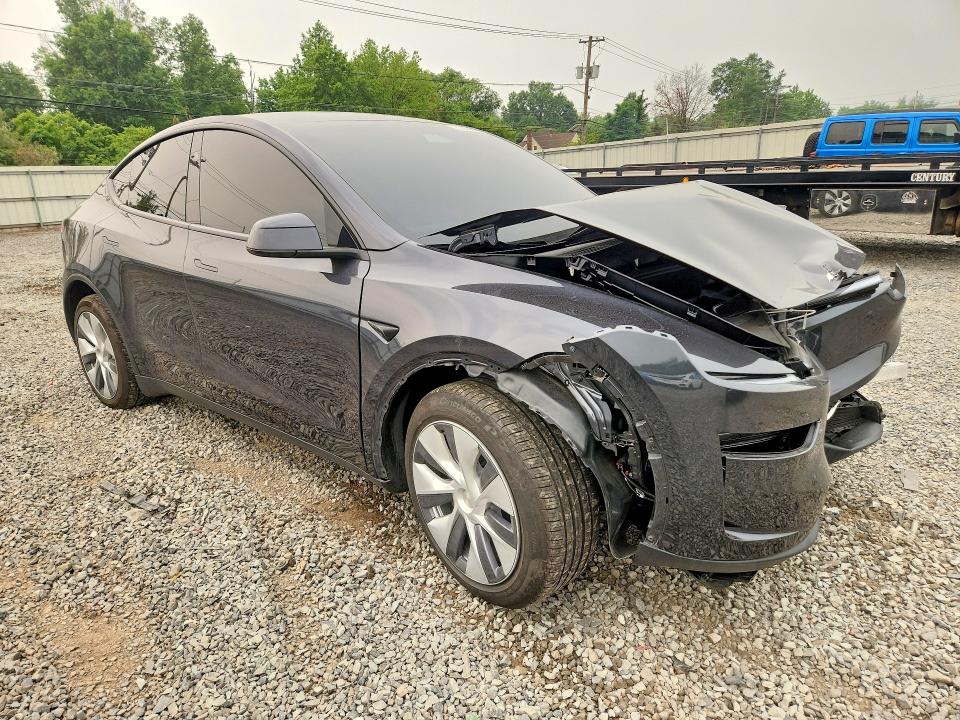 Продаж на аукціоні авто 2026 Tesla Model Y, vin: 7SAYGDEE1TF532070, номер лоту: 61036616