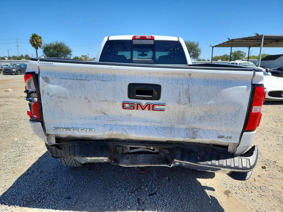 60212546 :رقم المزاد ، 1GTR1MEC5JZ360392 vin ، 2018 Gmc Sierra مزاد بيع
