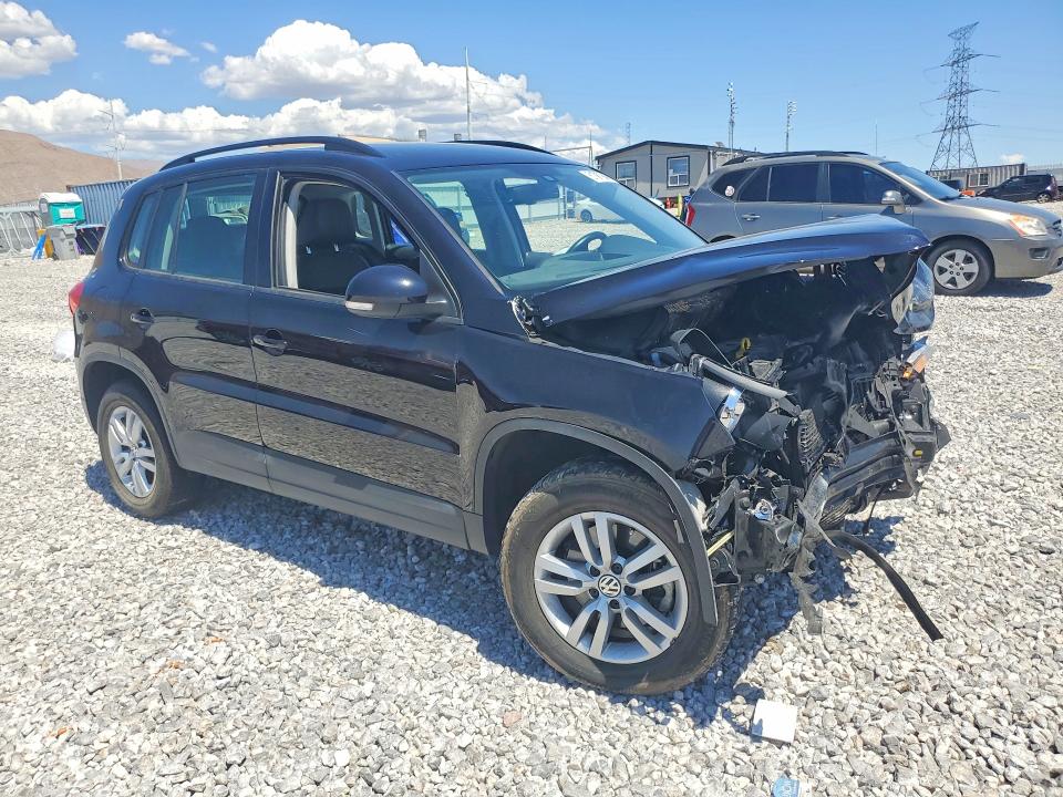 61367946 :رقم المزاد ، WVGAV7AX8GW519116 vin ، 2016 Volkswagen Tiguan مزاد بيع