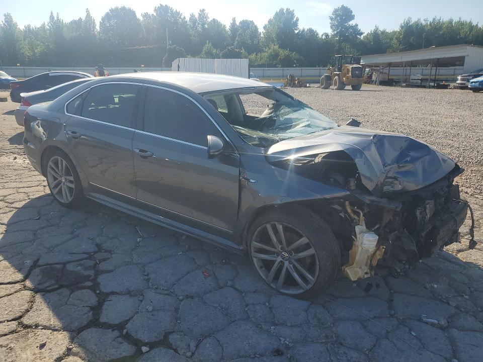 Продаж на аукціоні авто 2017 Volkswagen Passat, vin: 1VWDT7A3XHC032777, номер лоту: 60443096