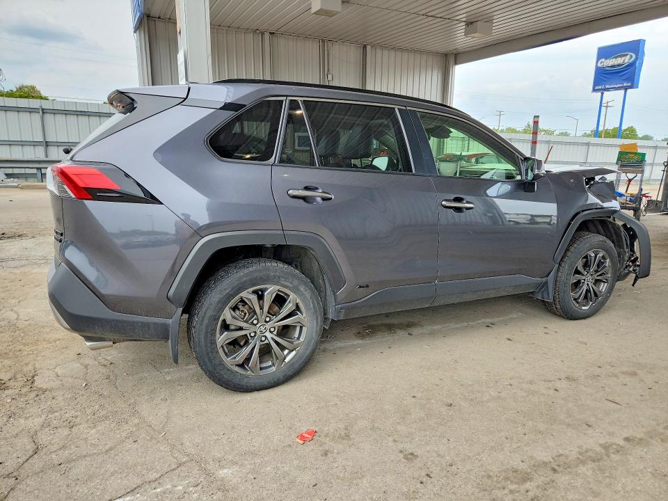 Продажа на аукционе авто 2022 Toyota Rav4, vin: JTMD6RFV5ND066941, номер лота: 63330926