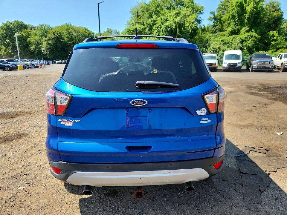 Продажа на аукционе авто 2018 Ford Escape, vin: 1FMCU9H91JUB63402, номер лота: 62459046