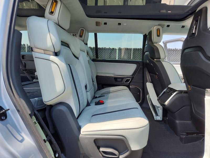 Продажа на аукционе авто 2024 Rivian R1s, vin: 7PDSGCBA9RN041425, номер лота: 61918686