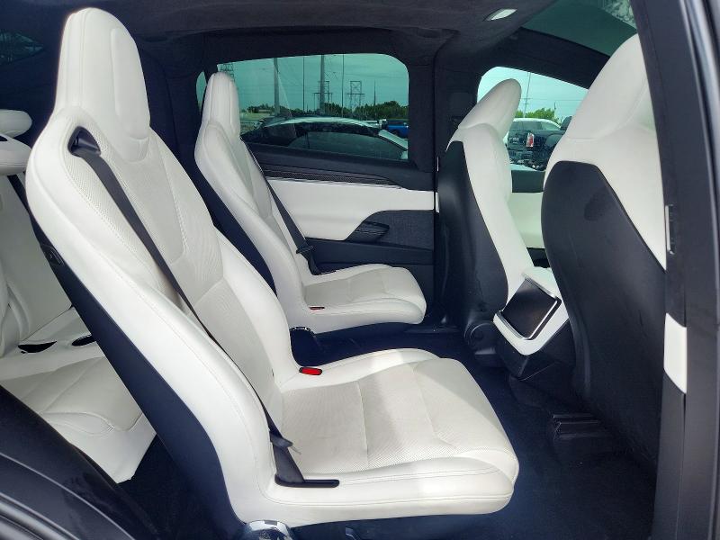 2022 Tesla Model X მანქანა იყიდება აუქციონზე, vin: 7SAXCBE54NF330371, აუქციონის ნომერი: 59962646