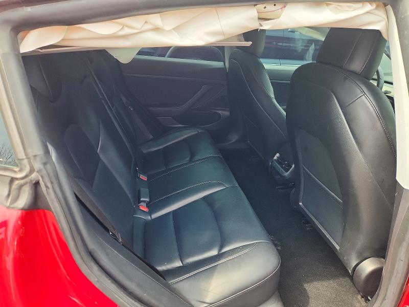 Продажа на аукционе авто 2021 Tesla Model 3, vin: 5YJ3E1EAXMF918268, номер лота: 60030836
