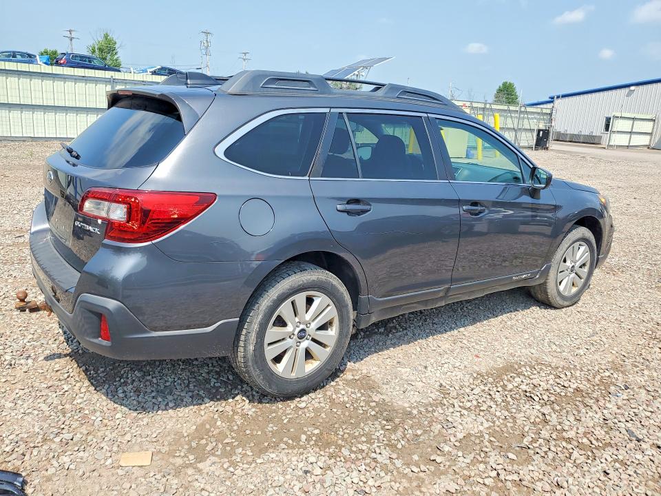 2018 Subaru Outback მანქანა იყიდება აუქციონზე, vin: 4S4BSACC8J3217760, აუქციონის ნომერი: 58209486