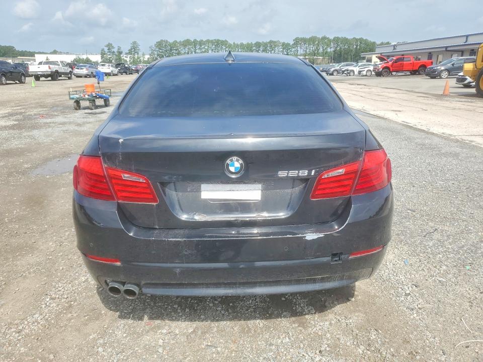 2011 Bmw 528 მანქანა იყიდება აუქციონზე, vin: WBAFR1C57BC741239, აუქციონის ნომერი: 61579956