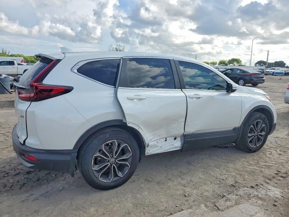 60751906 :رقم المزاد ، 7FARW2H85NE047288 vin ، 2022 Honda Cr-v مزاد بيع