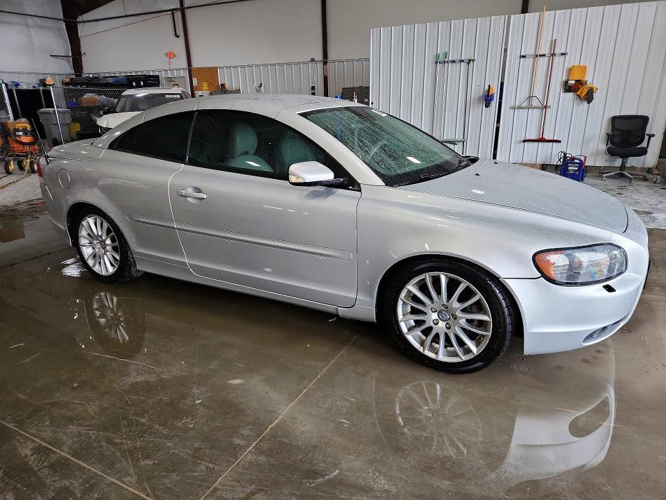 62656246 :رقم المزاد ، YV1MC682X7J010728 vin ، 2007 Volvo C70 مزاد بيع