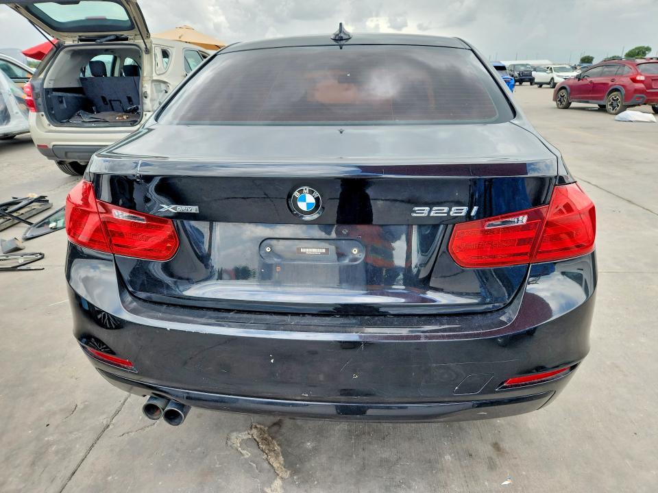 2015 Bmw 328 მანქანა იყიდება აუქციონზე, vin: WBA3B5C53FF960105, აუქციონის ნომერი: 61238316