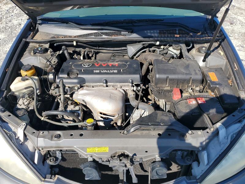 61219426 :رقم المزاد ، 4T1BE32K82U581488 vin ، 2002 Toyota Camry مزاد بيع