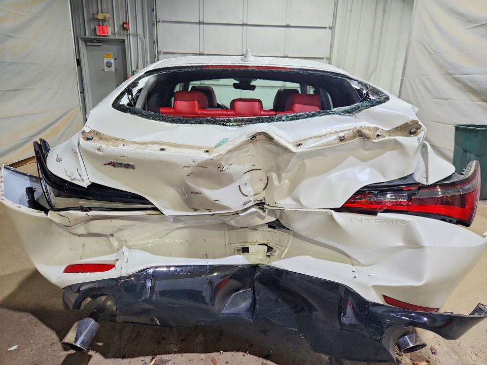 2024 Acura Integra მანქანა იყიდება აუქციონზე, vin: 19UDE4H35RA015692, აუქციონის ნომერი: 61192746