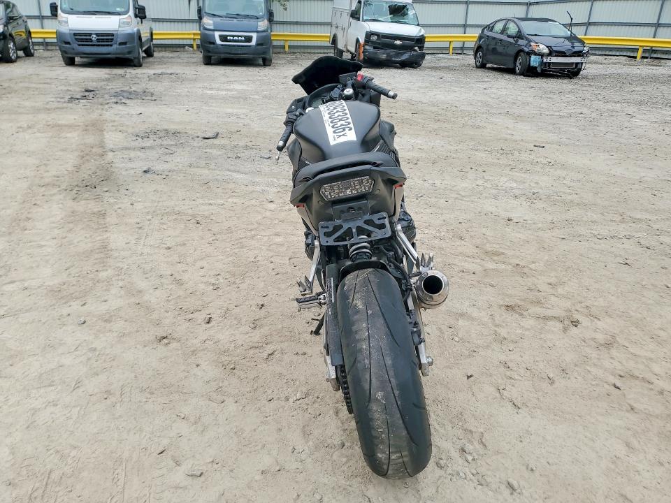 2016 Honda Cbr650 მანქანა იყიდება აუქციონზე, vin: MLHRC7404G5200245, აუქციონის ნომერი: 60933836