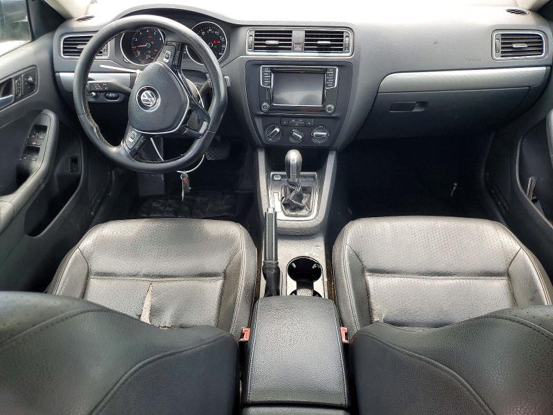 60491446 :رقم المزاد ، 3VWDB7AJ1HM275314 vin ، 2017 Volkswagen Jetta مزاد بيع