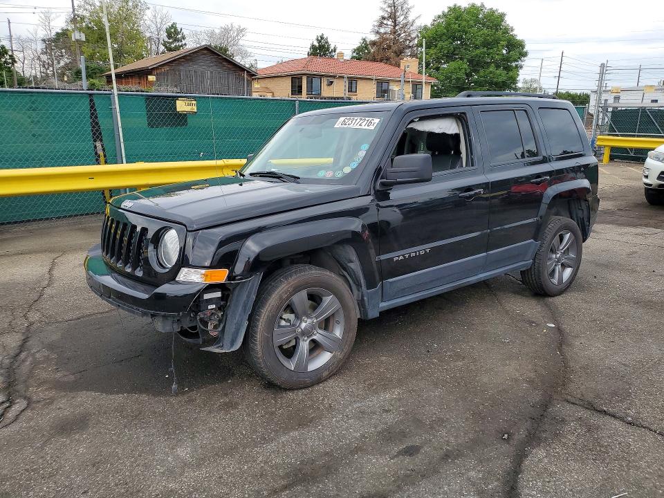 62317216 :رقم المزاد ، 1C4NJRFB7FD168624 vin ، 2015 Jeep Patriot مزاد بيع