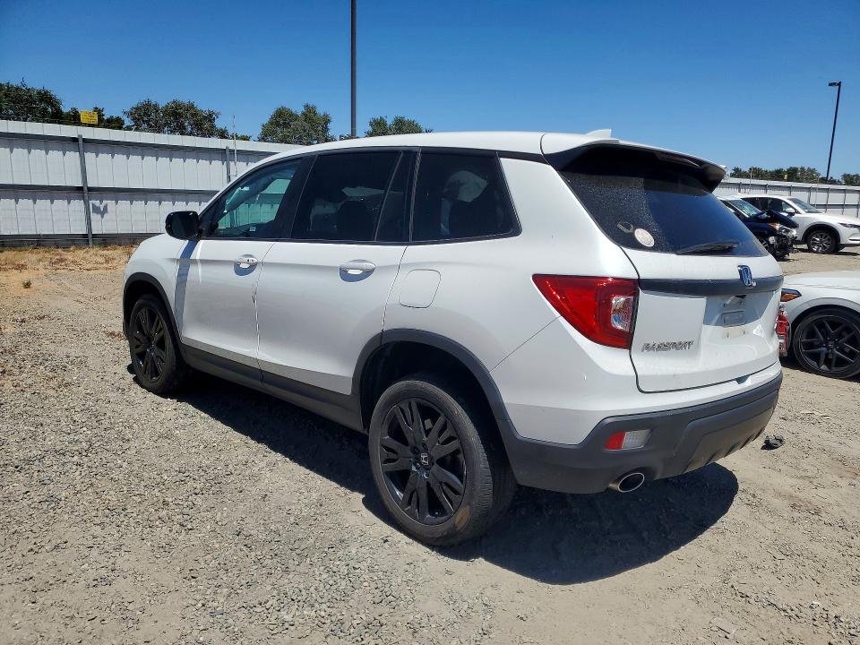61560916 :رقم المزاد ، 5FNYF8H28MB016198 vin ، 2021 Honda Passport مزاد بيع